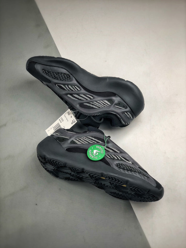 Adidas Yeezy 700 V3 Triple Black