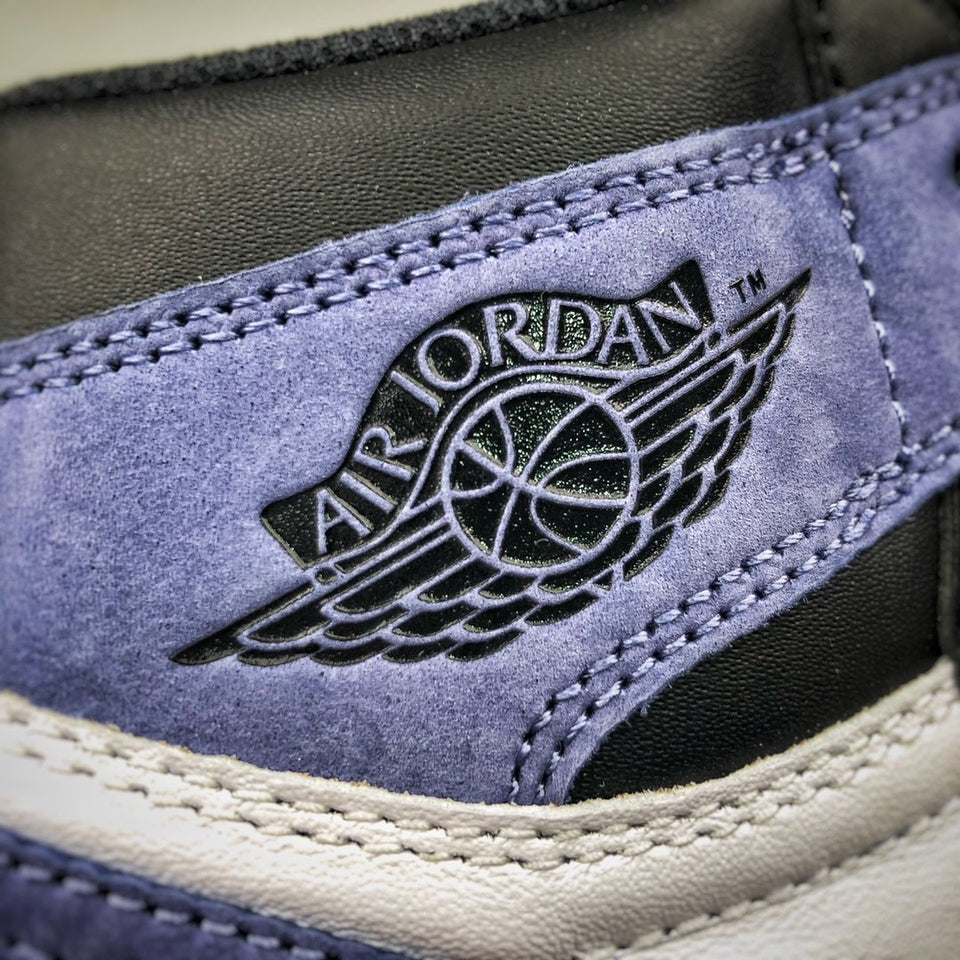 Air Jordan 1 Retro High OG Blue Moon