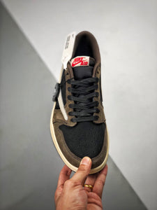 Jordan 1 Retro Low OG SP Travis Scott