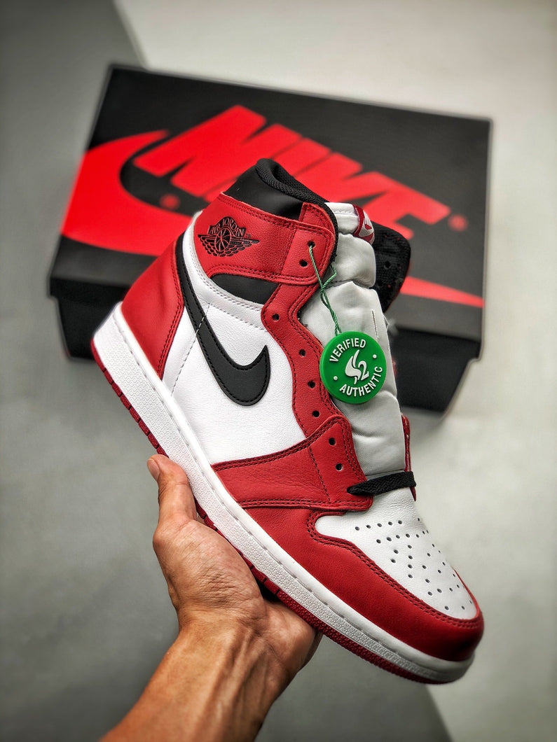 Air Jordan 1 Retro Chicago