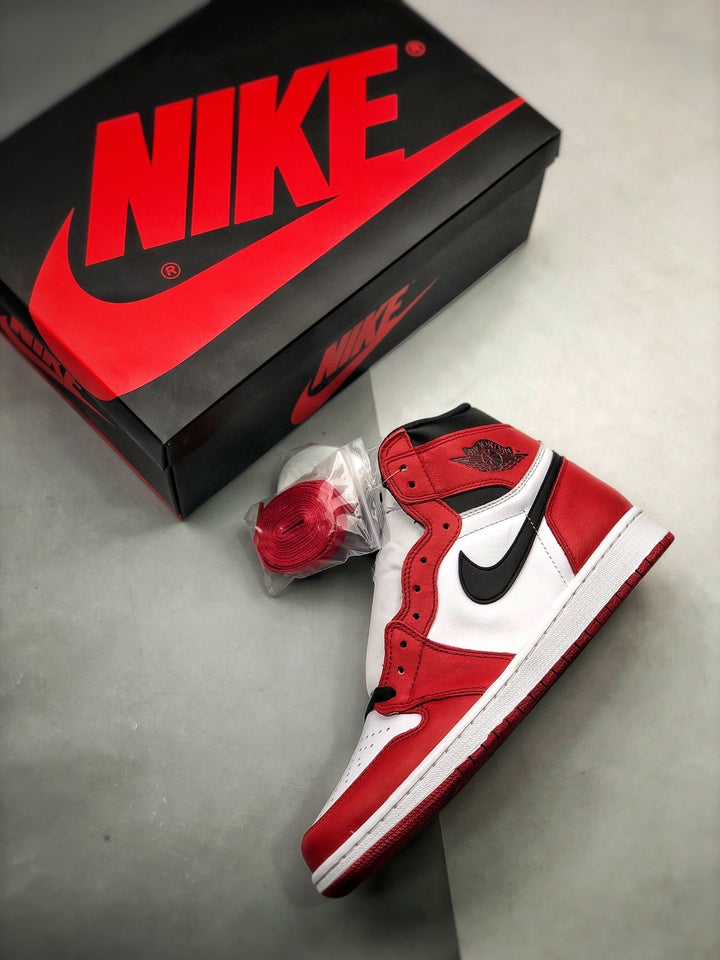 Air Jordan 1 Retro Chicago